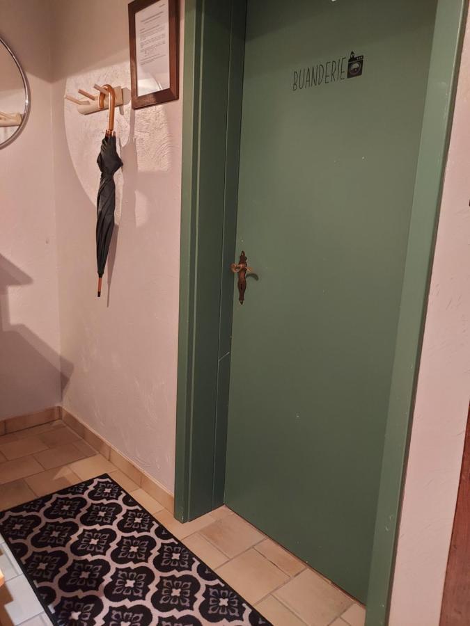 A Mon Chal Apartment เวมส์ ภายนอก รูปภาพ